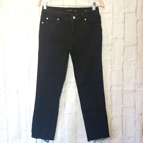 TAHARI OLIVIA Mid-Rise Slim Straight Leg Jeans - Picture 1 of 8